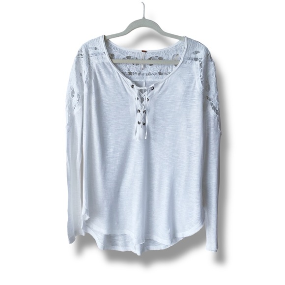 Free People Jennie Henley Tee in White Size M - Picture 2 of 11